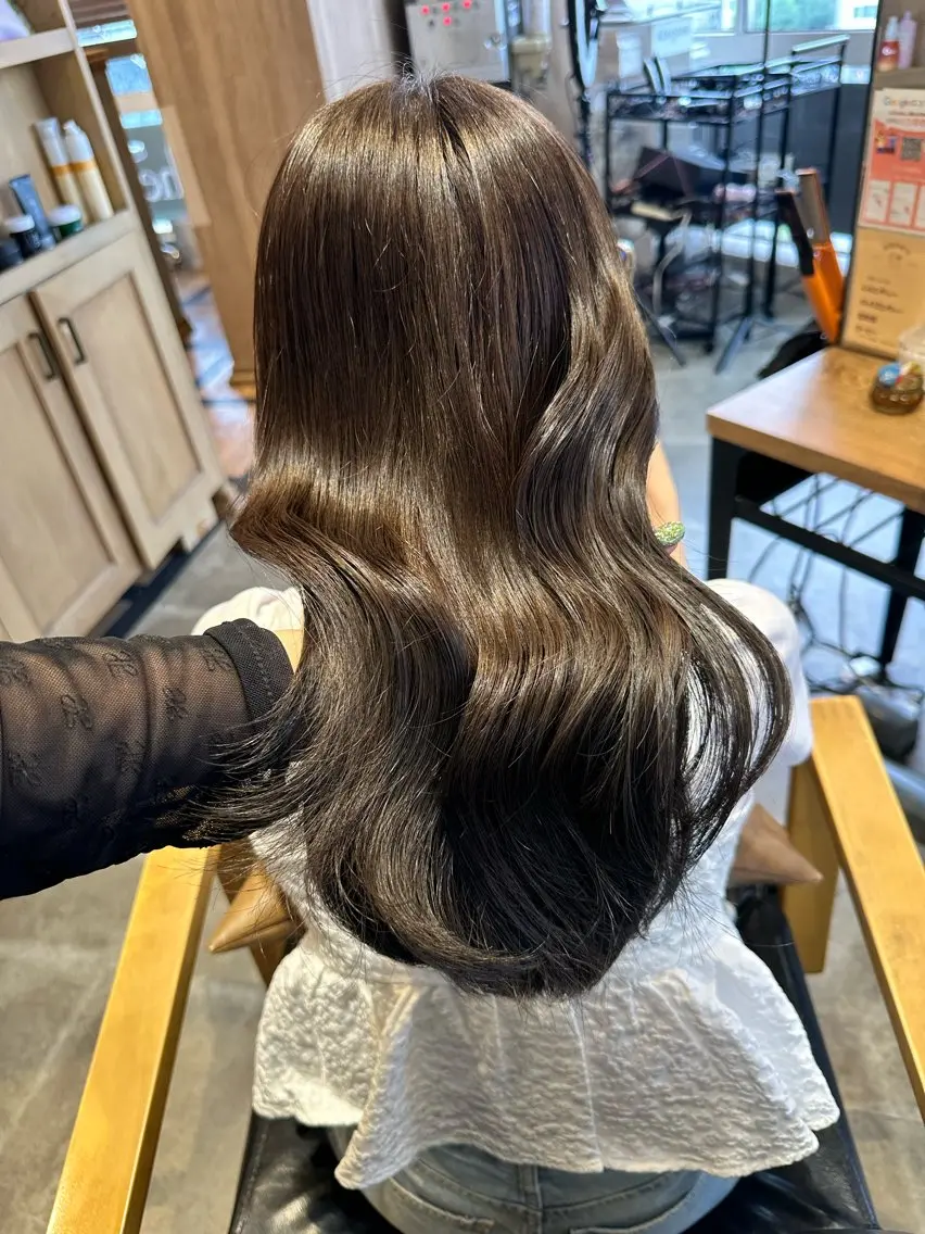 ミディアム 渋谷の小さな美容室 🫧🪽愛子のヘアスタイル