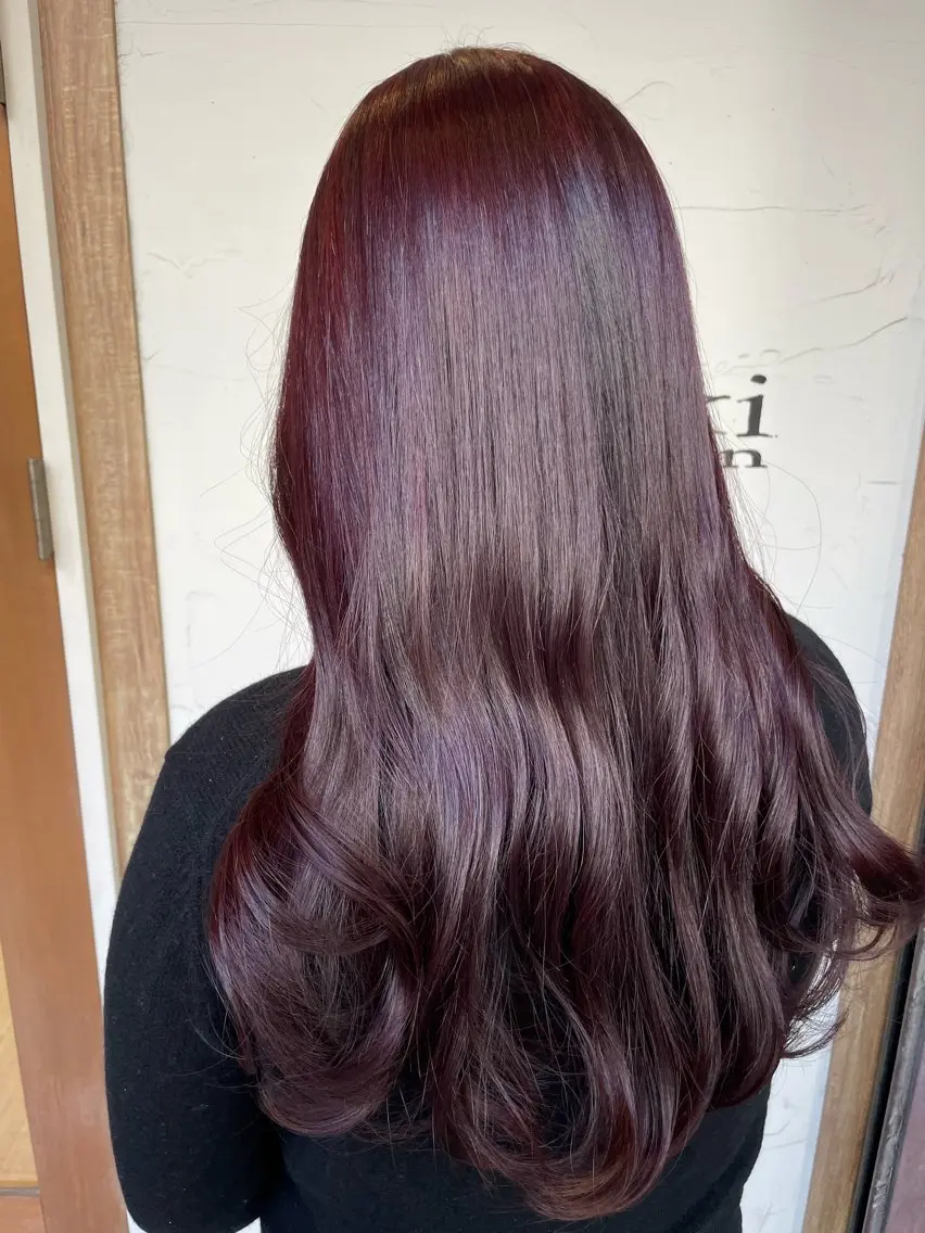 ロング カラー カット ヘアカラー トリートメント 立川・くびれミディ 旬なデザインカラーのヘアスタイル
