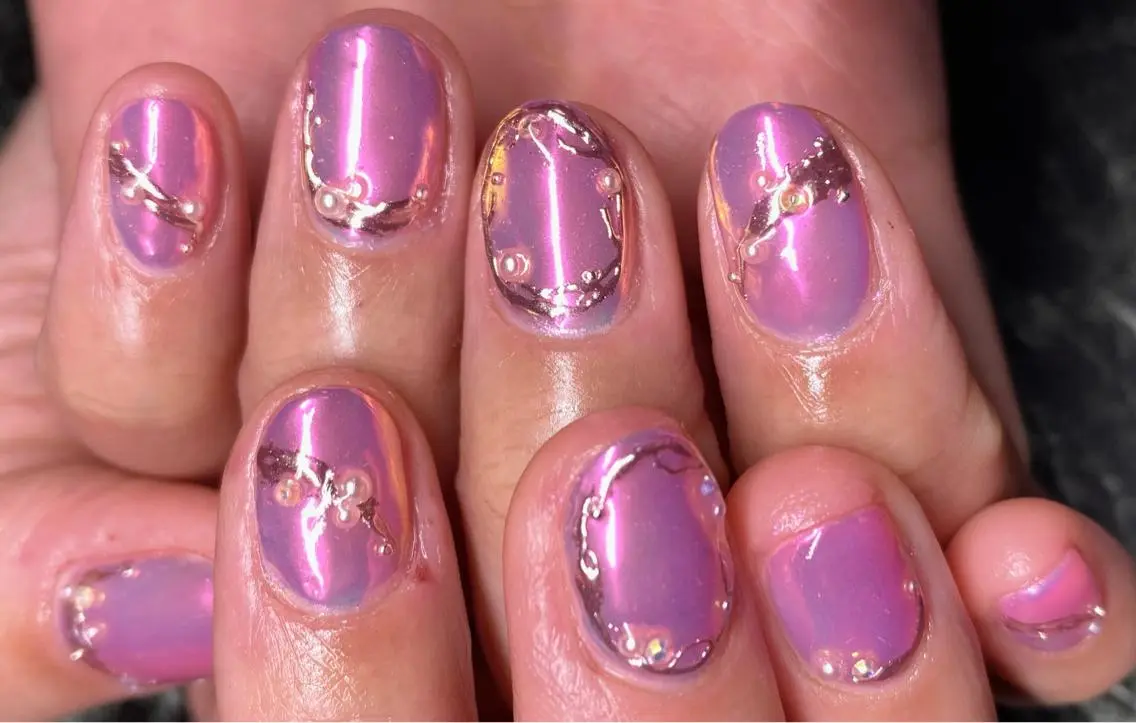 ネイル ミラーネイル ニュアンスネイル ピンク NAIL K-PIT ネイル ケーピットの眉毛・アイブロウイメージ