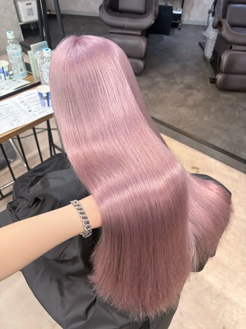 ロング カラー 渋谷ハイトーン/ まぉまぉのヘアスタイル