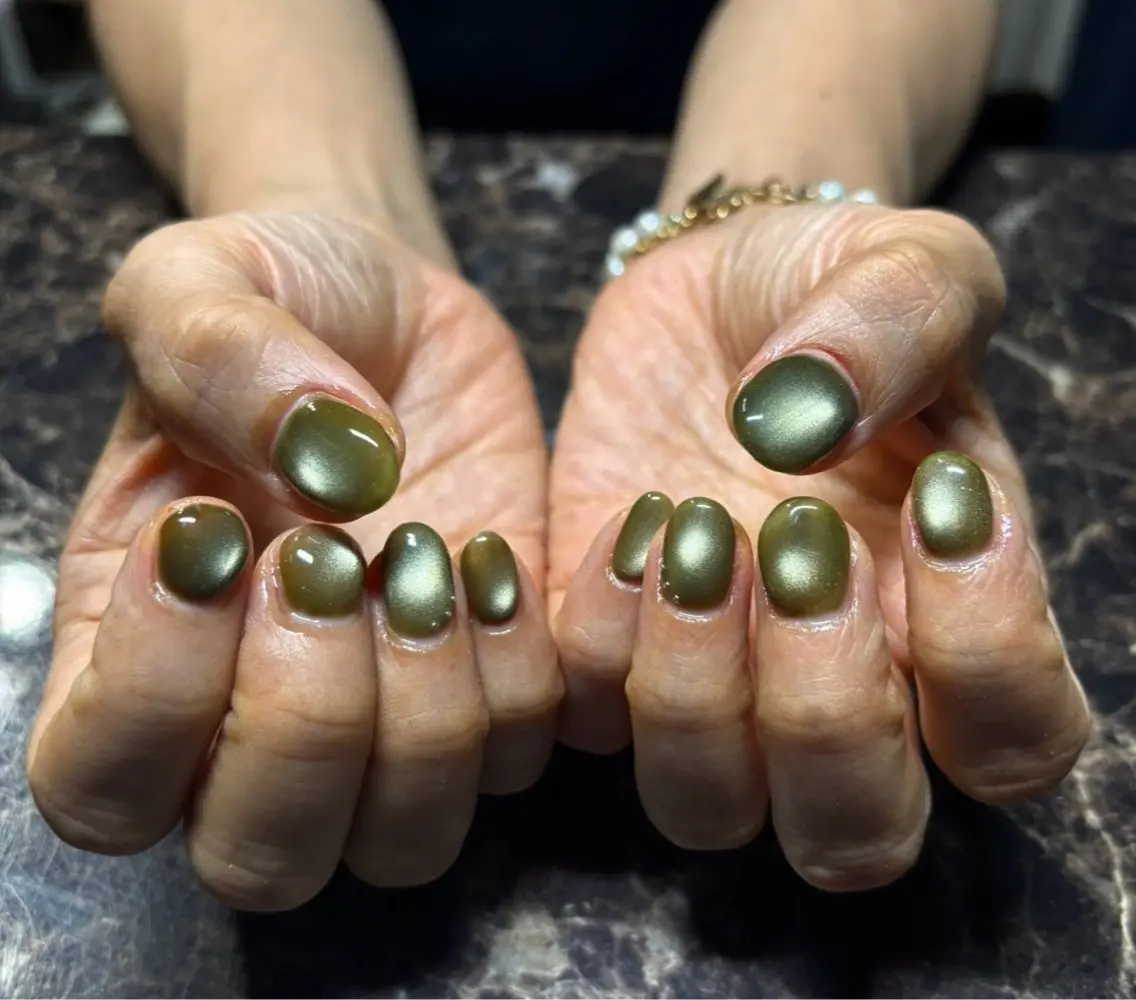 ネイル ハンドネイル IROHA NAIL 莉子のネイルデザイン