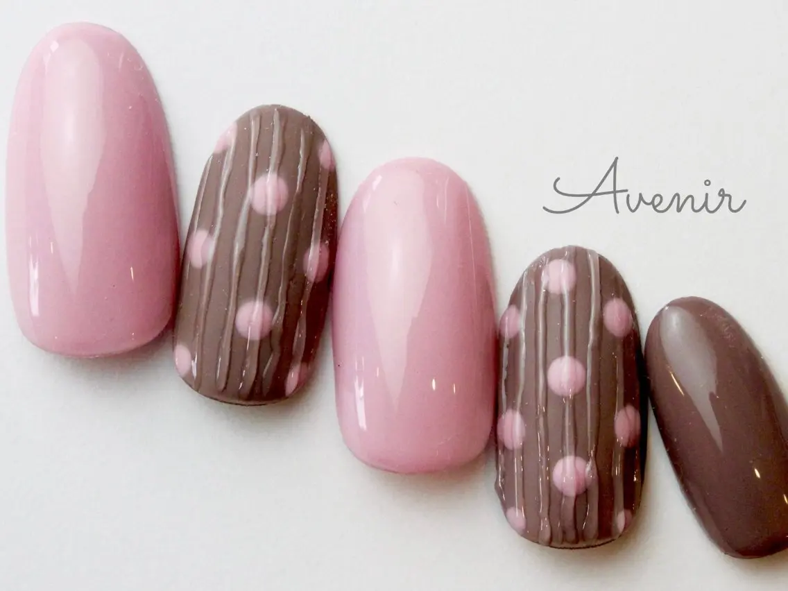 ネイル ハンドネイル Avenir 表参道 nail＆eye予約のネイルデザイン