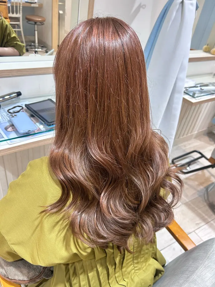 ロング カラー ブラウンカラー カット ヘアカラー トリートメント 大川 夏実のヘアスタイル