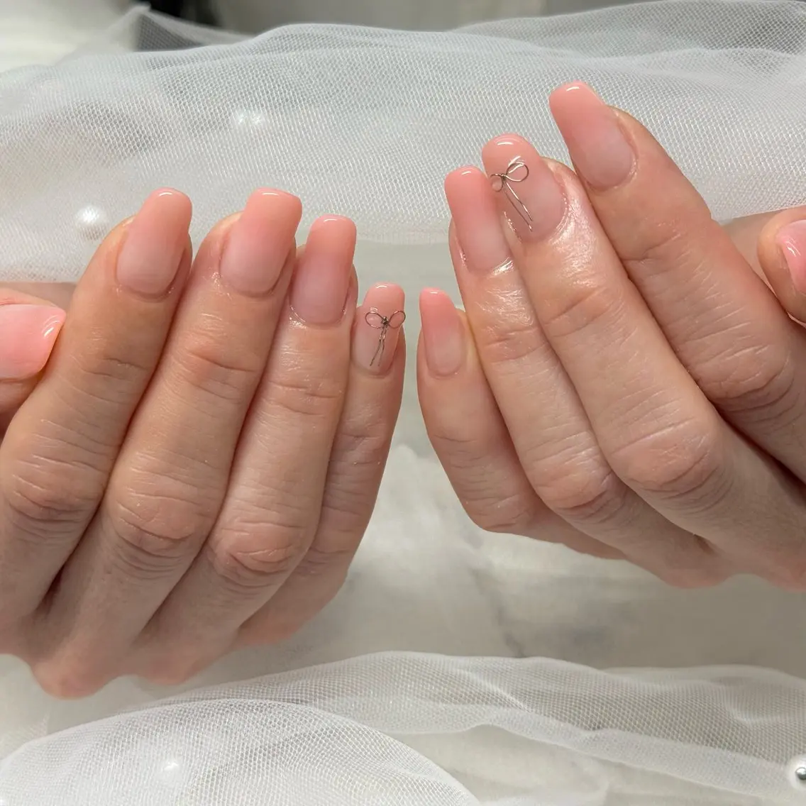ネイル グラデーション リボン Regina Marinaのネイルデザイン