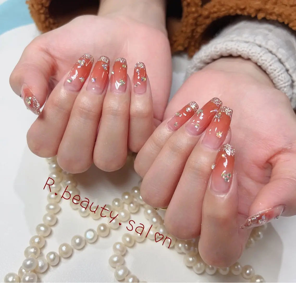ネイル R.beauty サロンのネイルデザイン