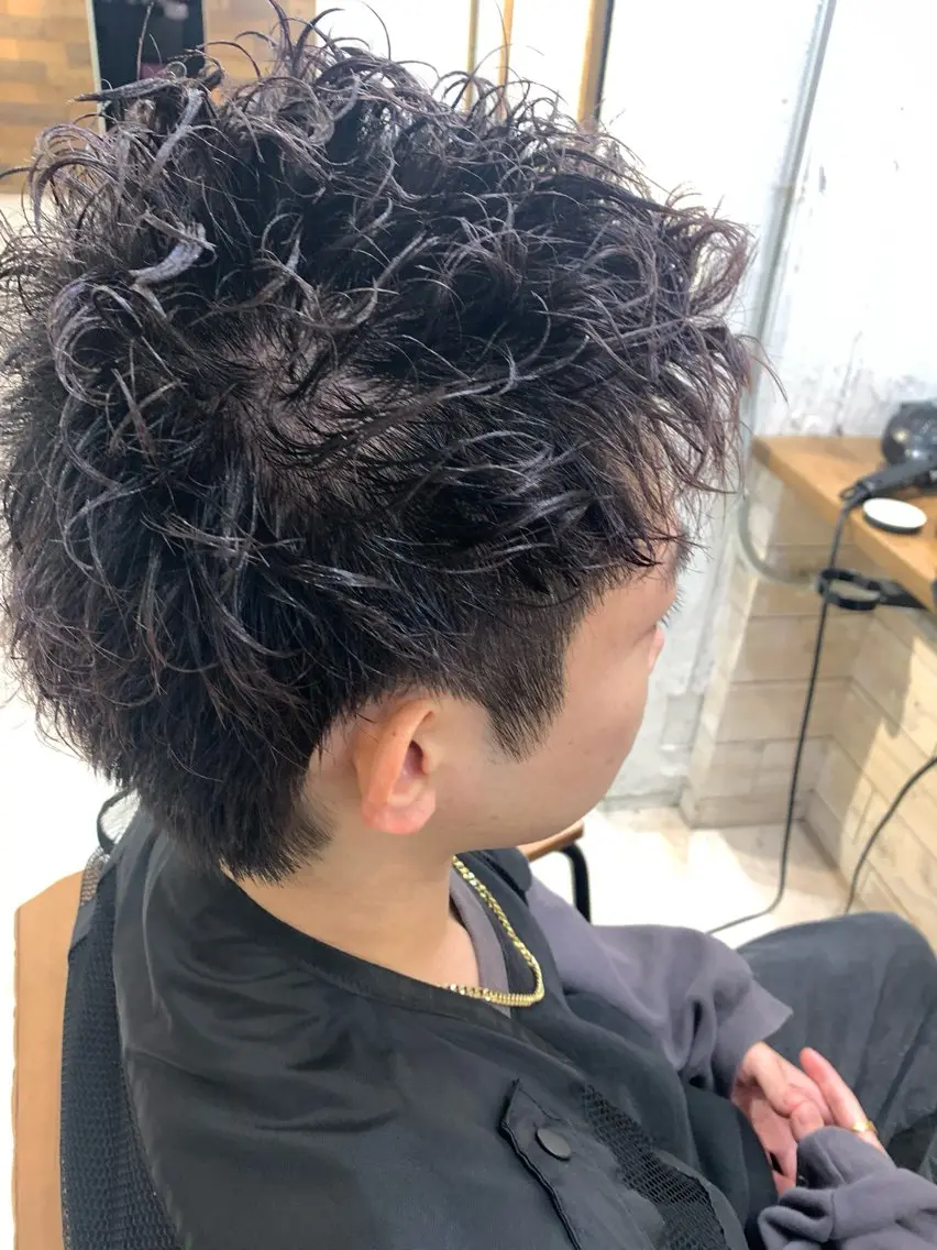 ショート メンズデザイナー Jojiのヘアスタイル