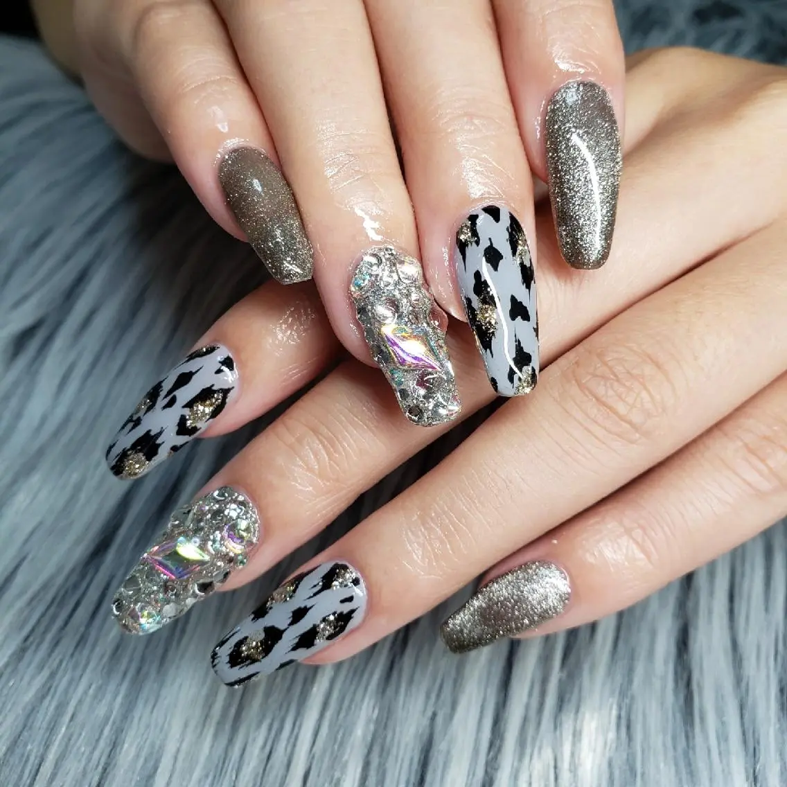 ネイル アニマル柄 スカルプネイル 冬ネイル Nail salon Coco【溝の口駅】のネイルデザイン