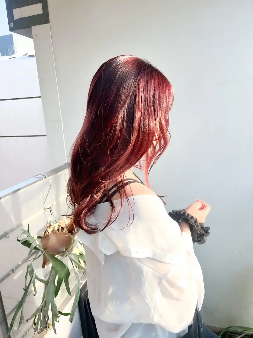 セミロング カラー 艶カラー🫧 猿渡 響のヘアスタイル