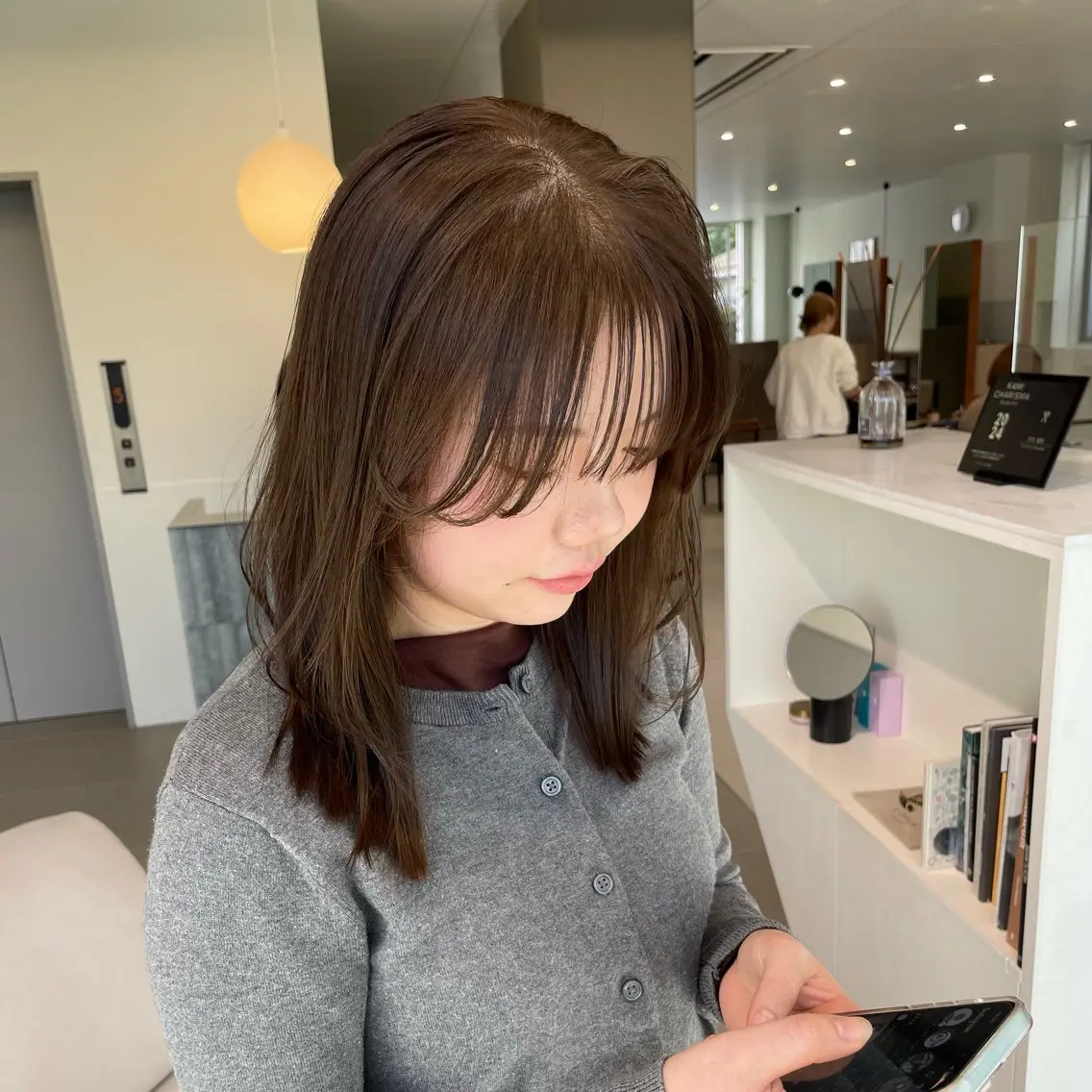 セミロング カラー ベージュカラー ブリーチ 透明感カラー ダブルカラー ヘアカラー トリートメント 髪質改善カラー/ボブ 🌻Mutsumiのヘアスタイル