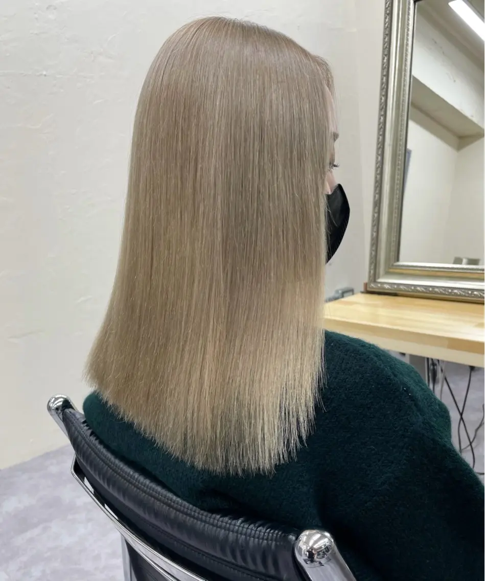 カラー レディースパーマ モデル募集RIKOのヘアスタイル