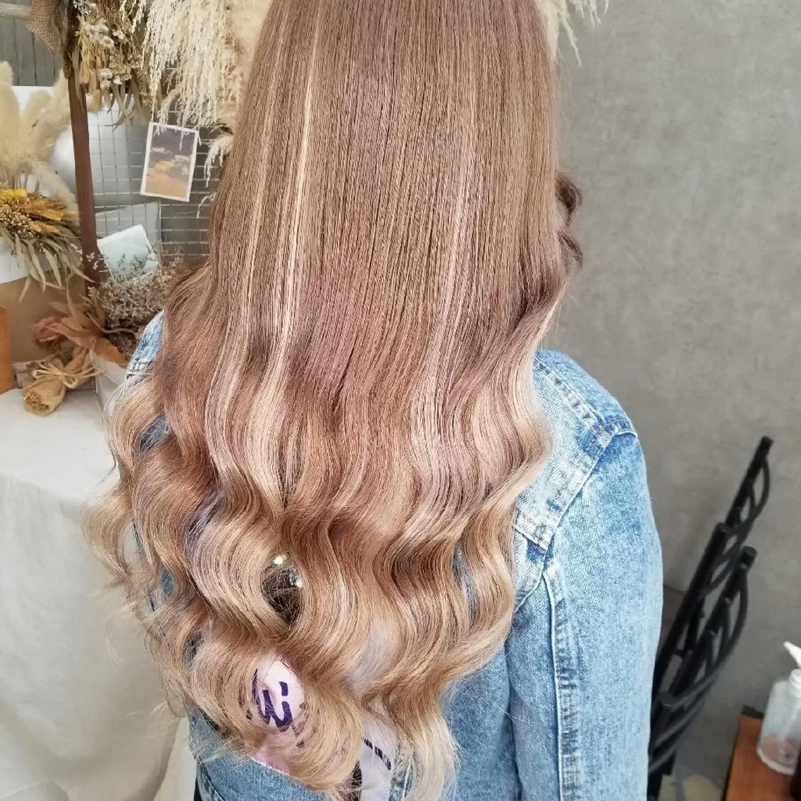 ロング シールエクステ エクステ ハイライト エクステ 植田 /エクステ /ブリーチ/髪質改善のヘアスタイル