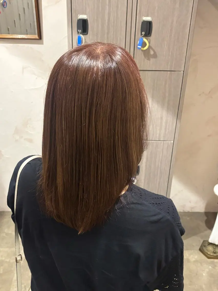 ミディアム 岩川 陽香のヘアスタイル