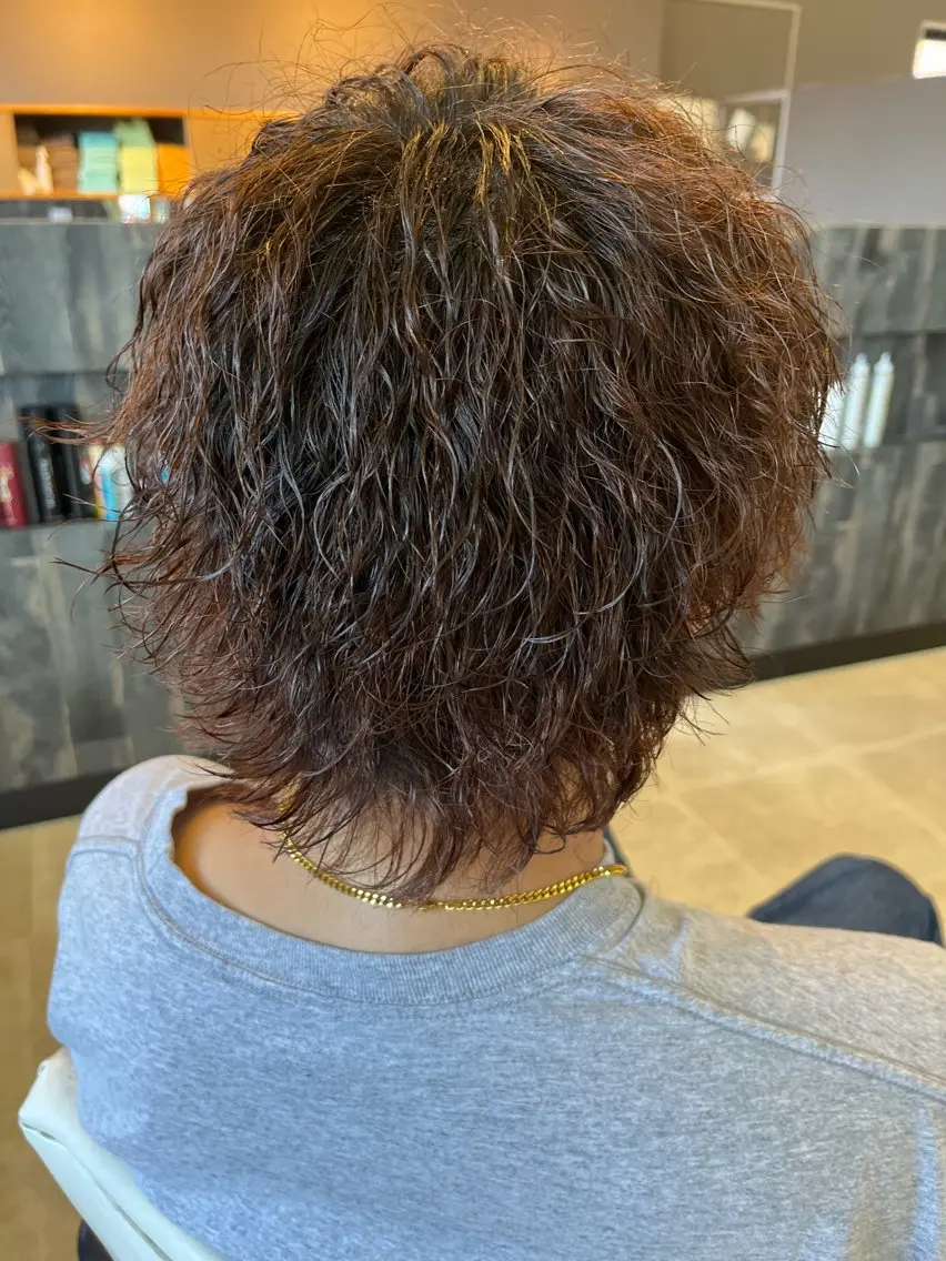 ミディアム ミディアムパーマ カット ヘアカラー パーマ メンズ特化✨パーマス タイル大得意安田海斗のヘアスタイル