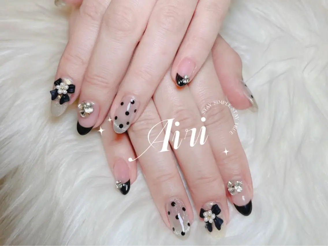 ネイル ハンドネイル ネイルサロンAiri 長さ出し·シンプルのネイルデザイン
