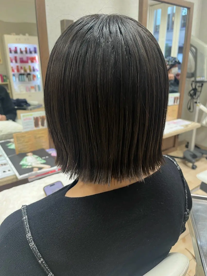 ショート 切りっぱなしボブ ボブ 禎 璃桜のヘアスタイル