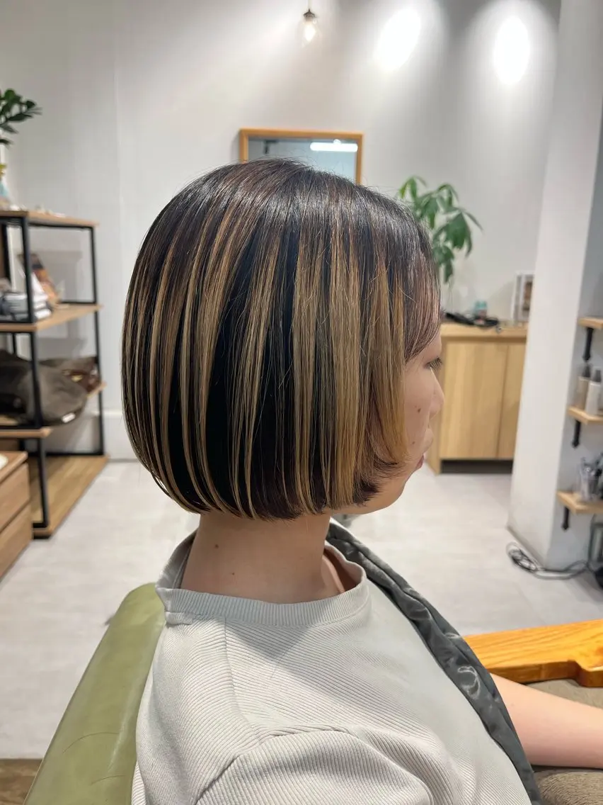 ミディアム ボブ ヘアカラー 武田 綺音のヘアスタイル