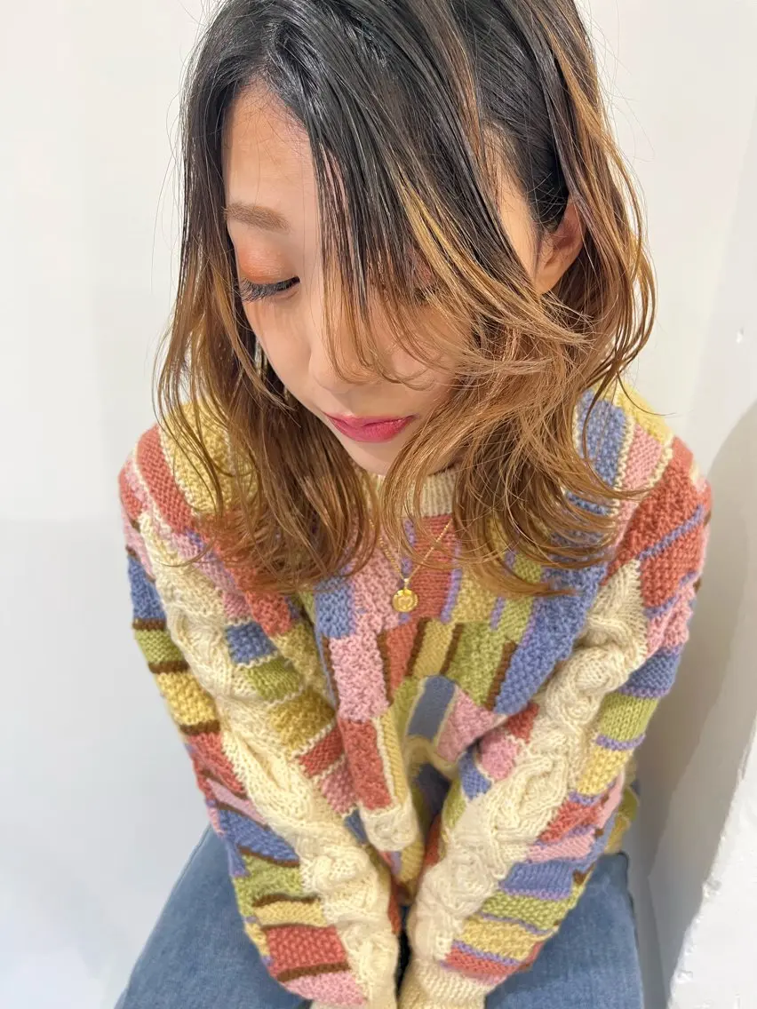 セミロング ホラオク カナエのヘアスタイル