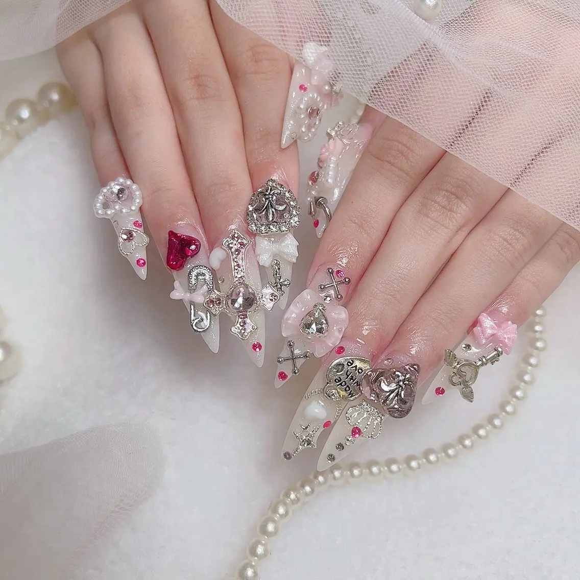 ネイル ハンドネイル Chiin Nailのネイルデザイン