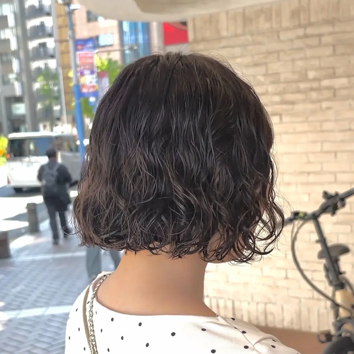 ミディアム パーマ ミディアムパーマ ボブ カット パーマ 横浜パーマ🌐ボブ✨ 暖色カラーもえかのヘアスタイル