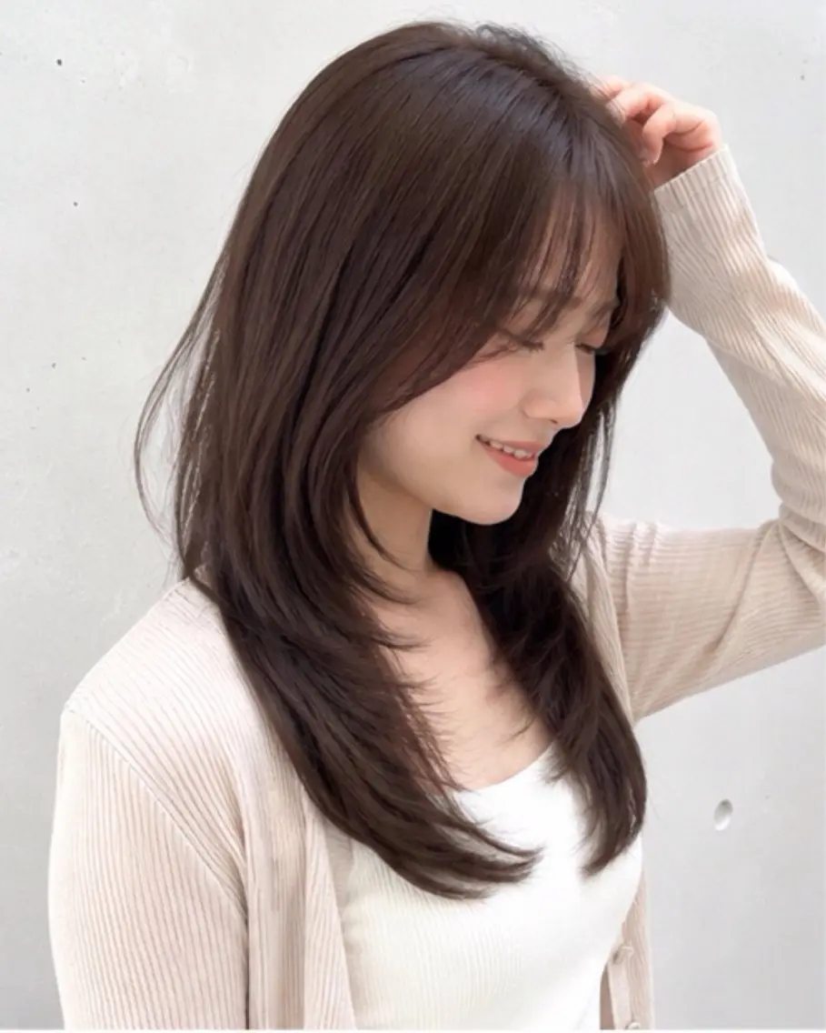 ロング ハッシュカット 韓国風ヘア レイヤーカット トリートメント カット pia 薬院のヘアスタイル