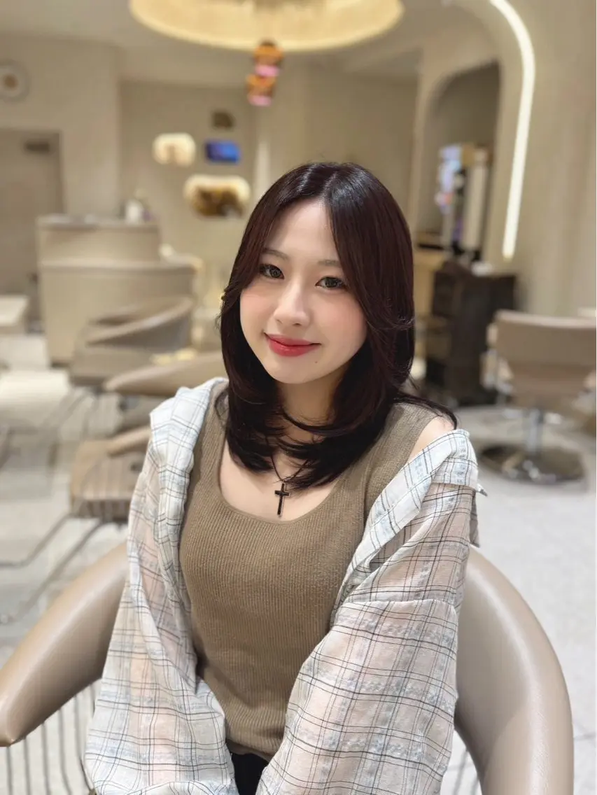 ロング カラー ヘアカラー ホノカ🫧 モデル募集のヘアスタイル