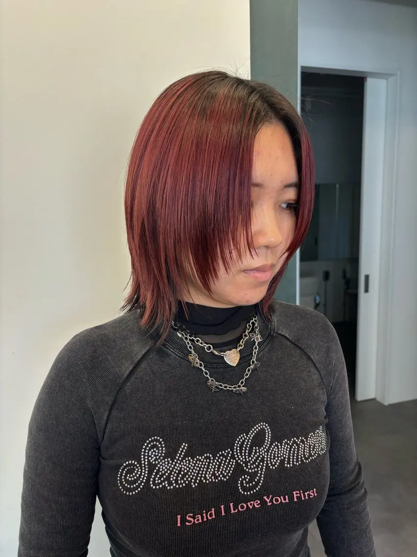 ショート カラー ブリーチ ヘアカラー トリートメント ハードパーマ Rico💜のヘアスタイル