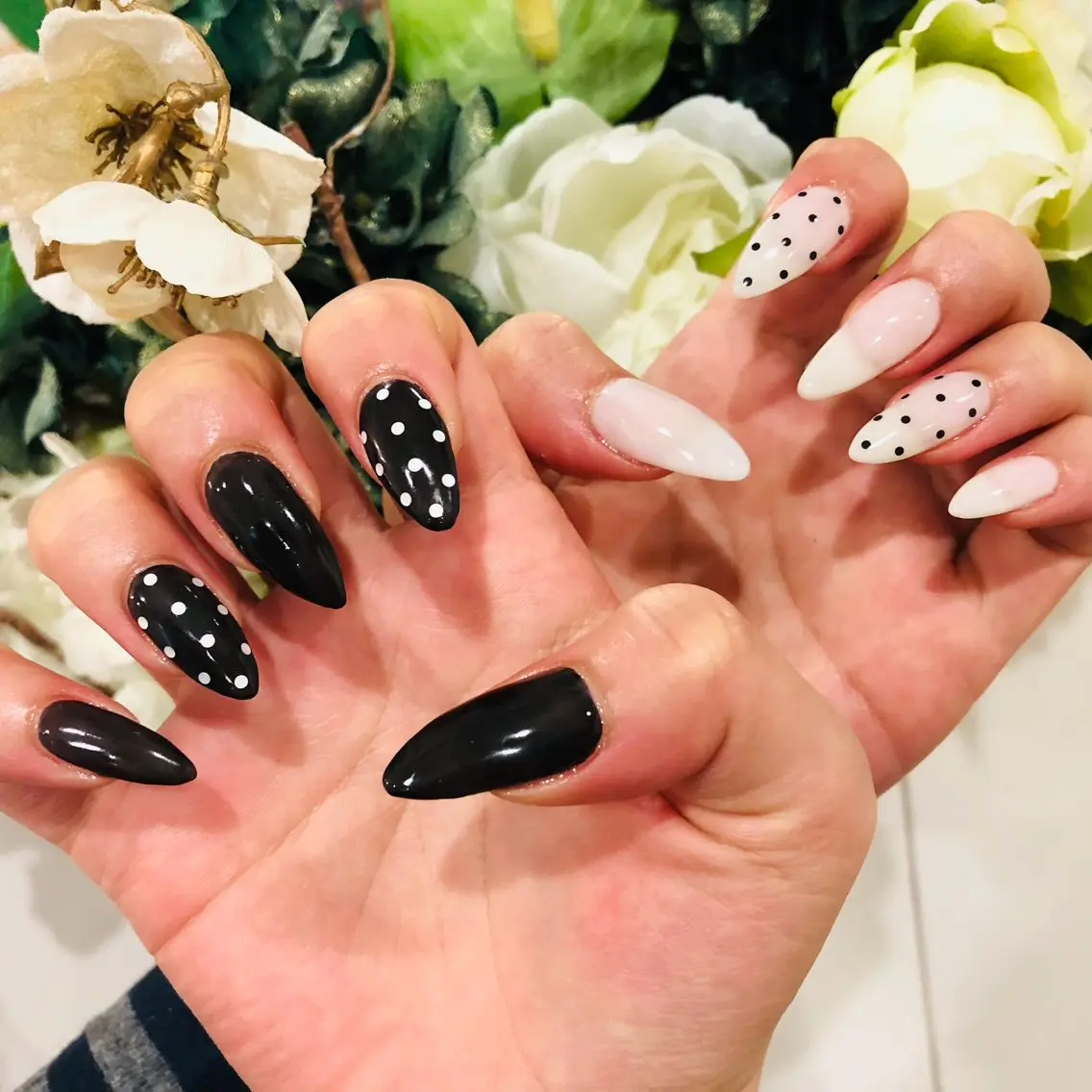 ネイル アートネイル ドット シンプルネイル ハンドネイル 清谷 あすかのネイルデザイン
