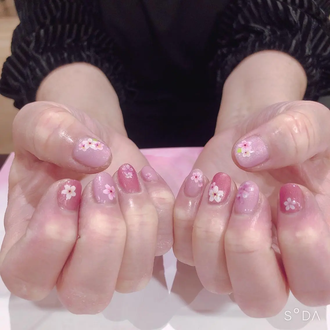 ネイル 春ネイル ハンドネイル 吉野✨ ネイルデザイナー✨のネイルデザイン