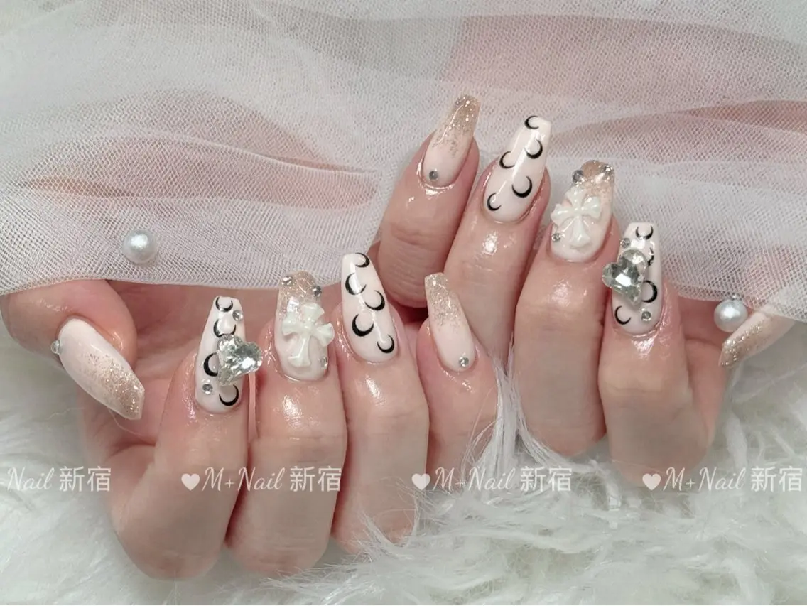 ネイル ハンドネイル M+Nail 新宿のネイルデザイン