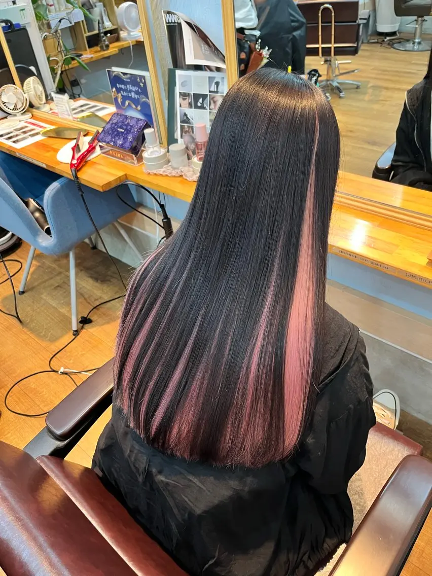 ロング カラー ブリーチ ダブルカラー インナーカラー 髪質改善 トリートメント ヘアカラー トリートメント ヘッドスパ 🫧ハイトーン/ ブリーチ🫧白石航汰のヘアスタイル