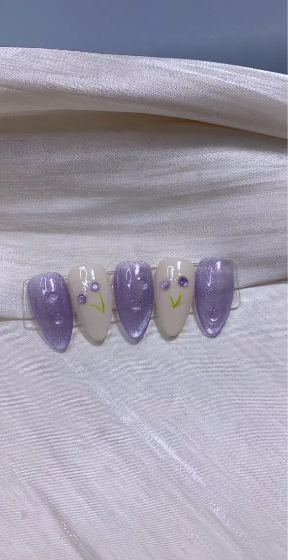 ネイル キラキラネイル ぷっくりネイル シンプルネイル Cute Tips nailのネイルデザイン