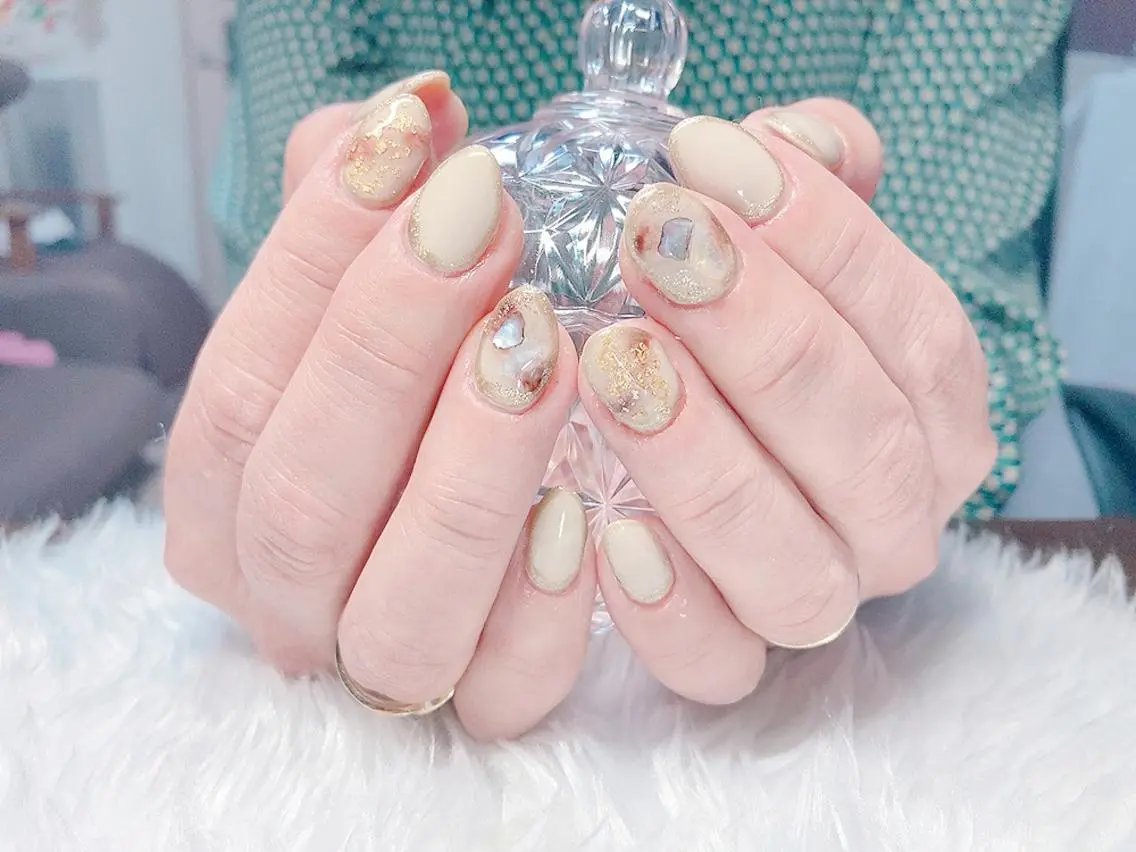 ネイル ニュアンスネイル ハンドネイル ハンドケア ネイル･脱毛サロン HARRYSのエステ・リラクイメージ