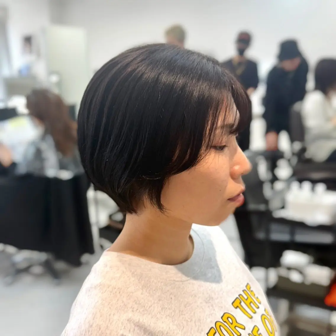 ショート カット 榎本 雪来のヘアスタイル