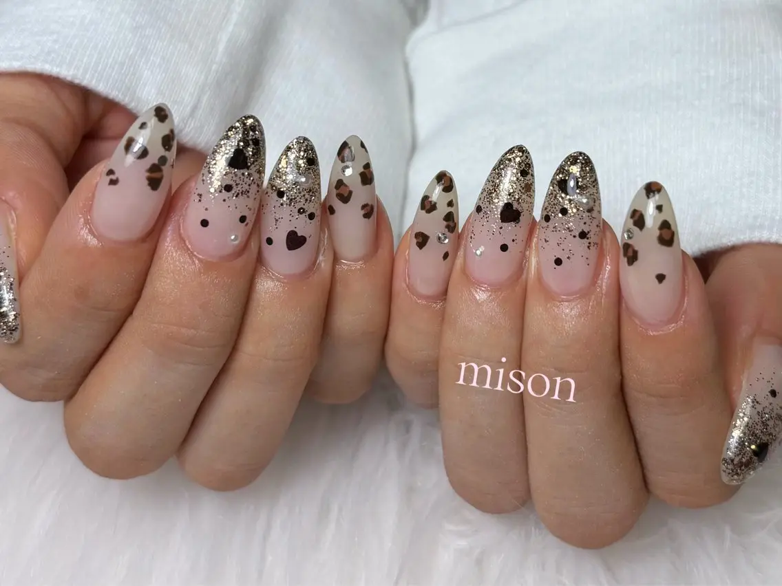 ネイル mison 安形友花のネイルデザイン