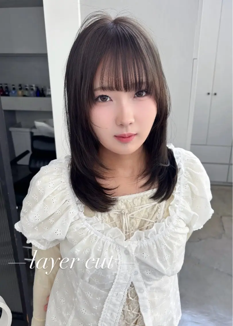 ミディアム 顔周りカット 韓国風ヘア レイヤーカット 小顔カット カット yui/レイヤー/ ラベンダー/似合わせのヘアスタイル