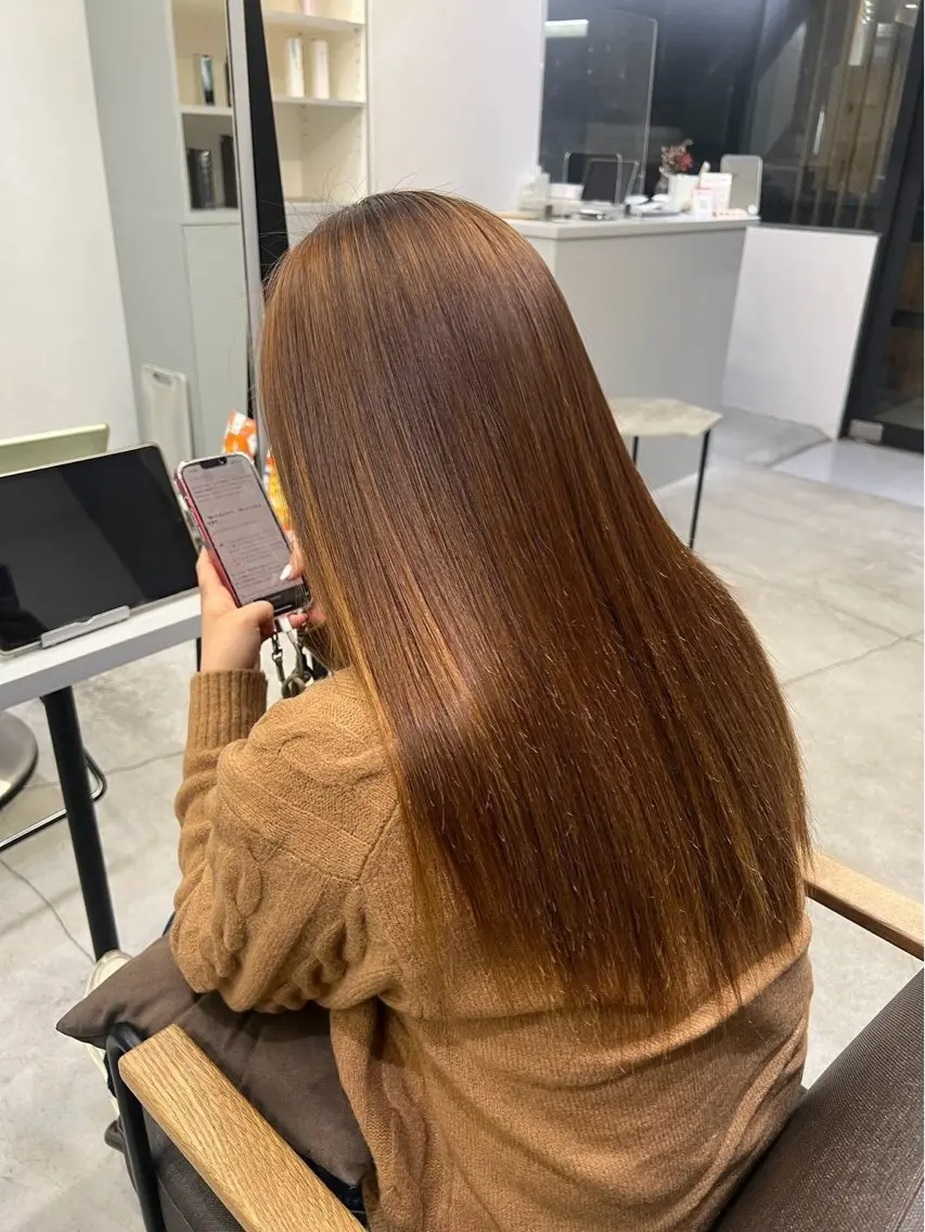 ロング パーマ 髪質改善 レイヤーカット 縮毛矯正 トリートメント 酸性ストレート 縮毛矯正 🍒モテ暖色カラー × うる艶✧ ゆなのヘアスタイル