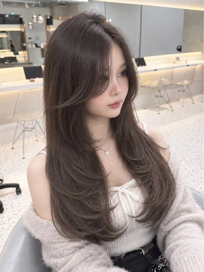 ロング カラー ヘアカラー 🤍ワンホンヘア ayaha🤍のヘアスタイル