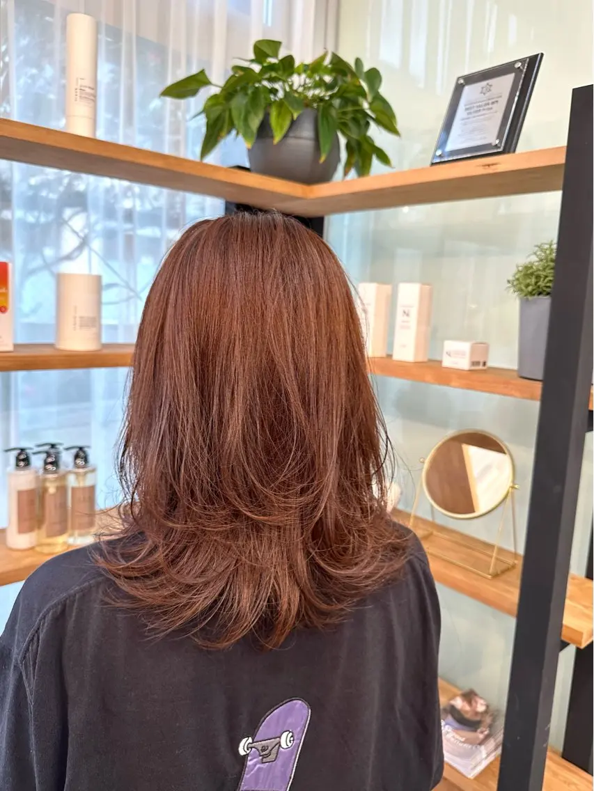 ミディアム レイヤーカット 鈴木 雅人のヘアスタイル