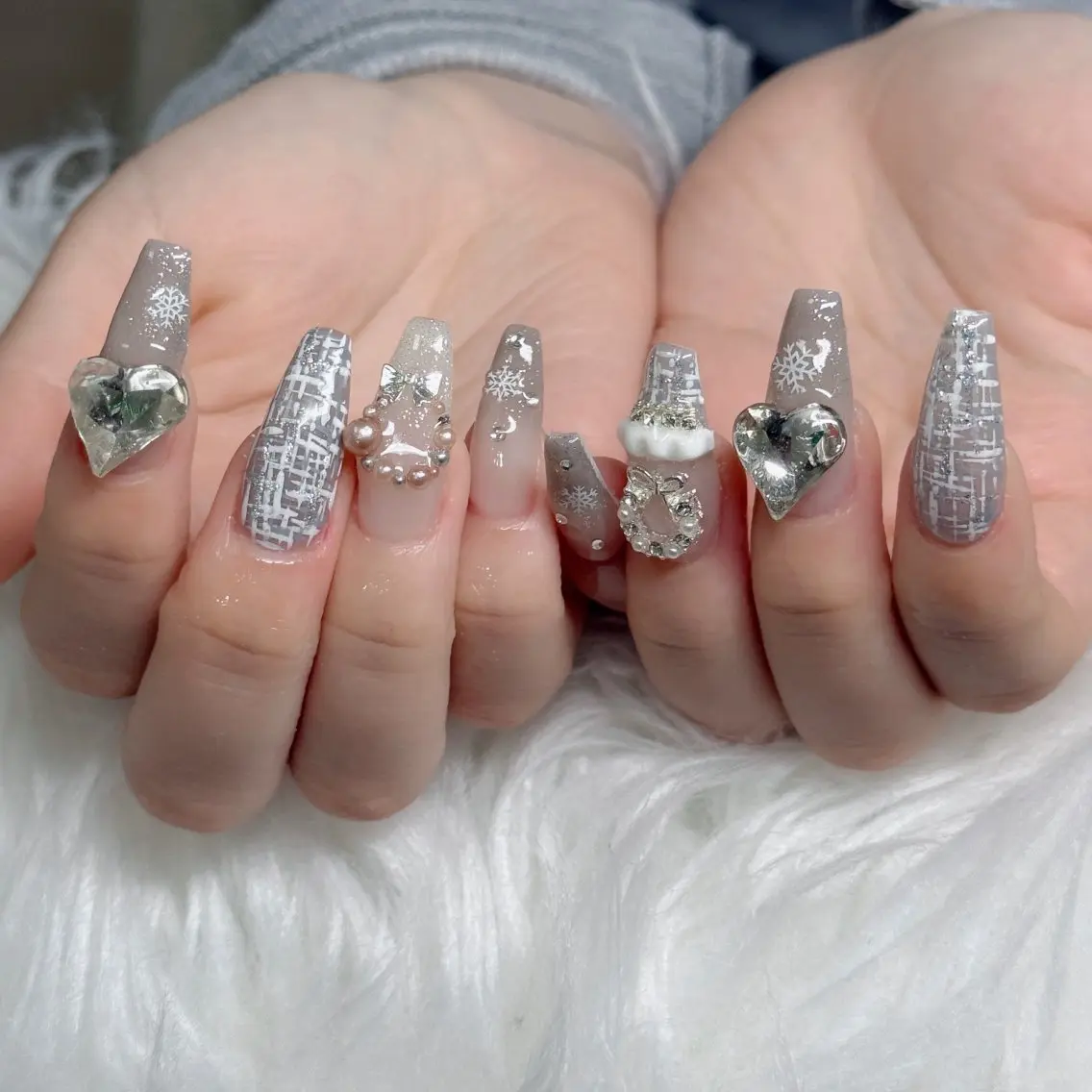 ネイル べっ甲ネイル チークネイル フラッシュネイル フラワーネイル フットネイル ハンドネイル Hani Nail Salonのネイルデザイン