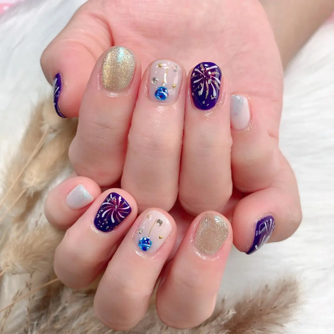 ネイル ハンドネイル 💅ネイルハウス🏡 🎀TOMO🎀のネイルデザイン