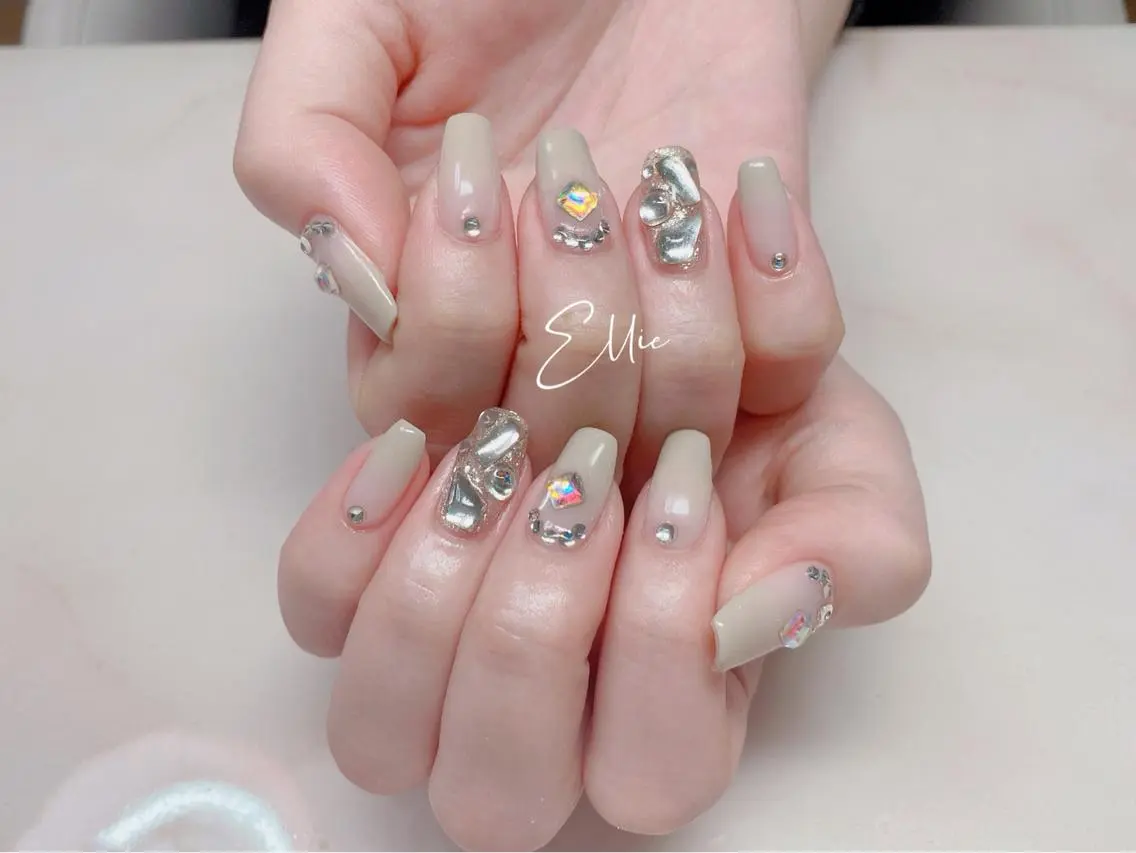 ネイル 閨匠ビューティサロン 新橋店♡Ellieのネイルデザイン