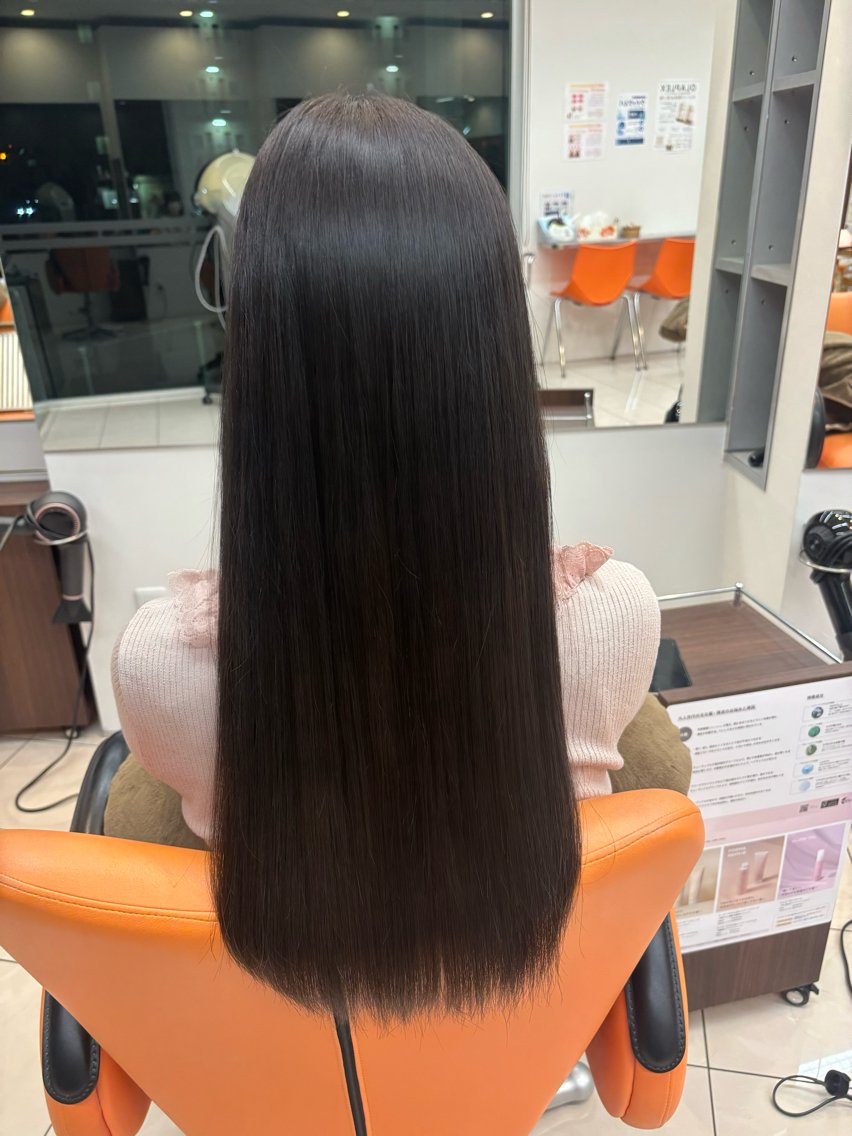 ロング カラー オレンジ ヘアカラー 米本 実桜のヘアスタイル