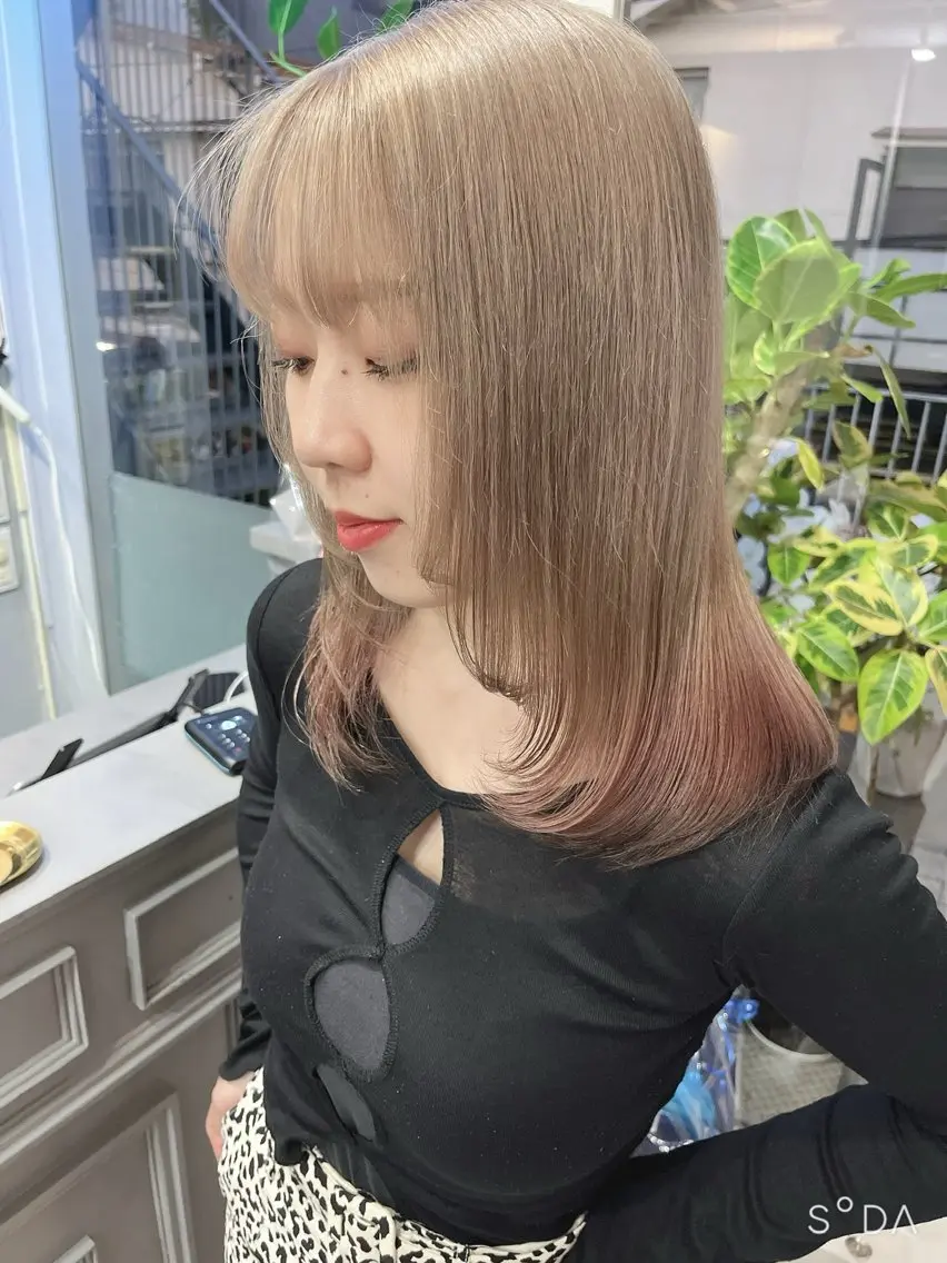 ミディアム カラー ヘアカラー トリートメント ヘアセット 🎀透明感 カラー🎀ミズキのヘアスタイル