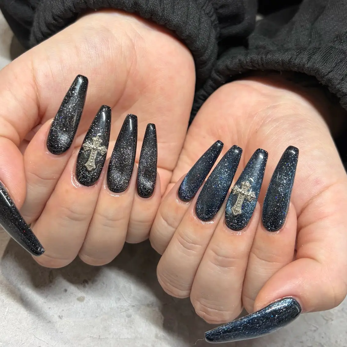ネイル マグネットネイル マグネットワンカラー ワンカラーネイル スカルプネイル ネイルチップ ハンドネイル IROHA NAIL 横山佳那のネイルデザイン
