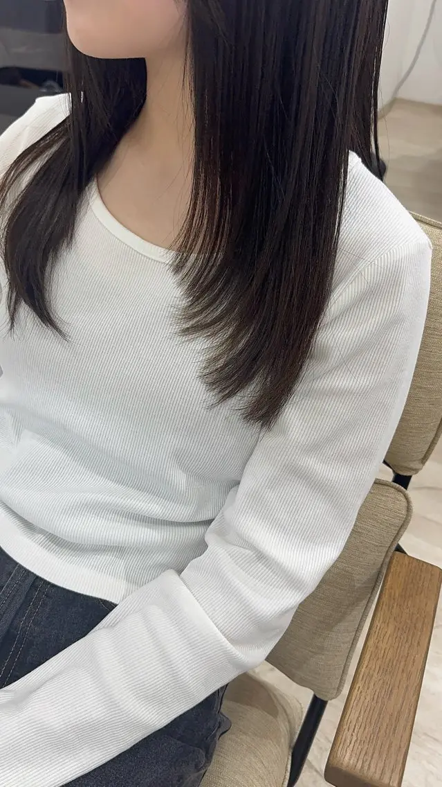 セミロング カラー セミロングレイヤー レイヤーカット カット ヘアカラー aimer 葛西のヘアスタイル