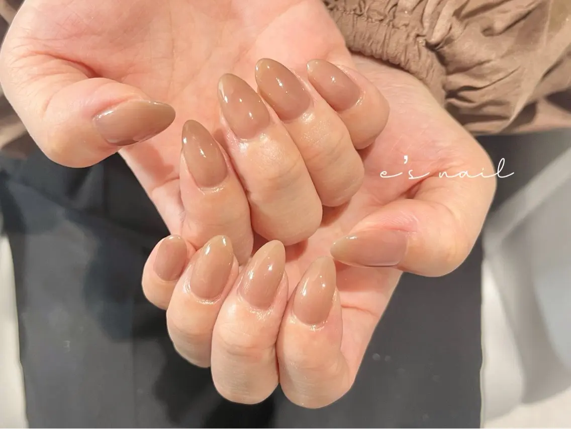 ネイル ハンドネイル ハンドケア e’s nail Lumièreのネイルデザイン