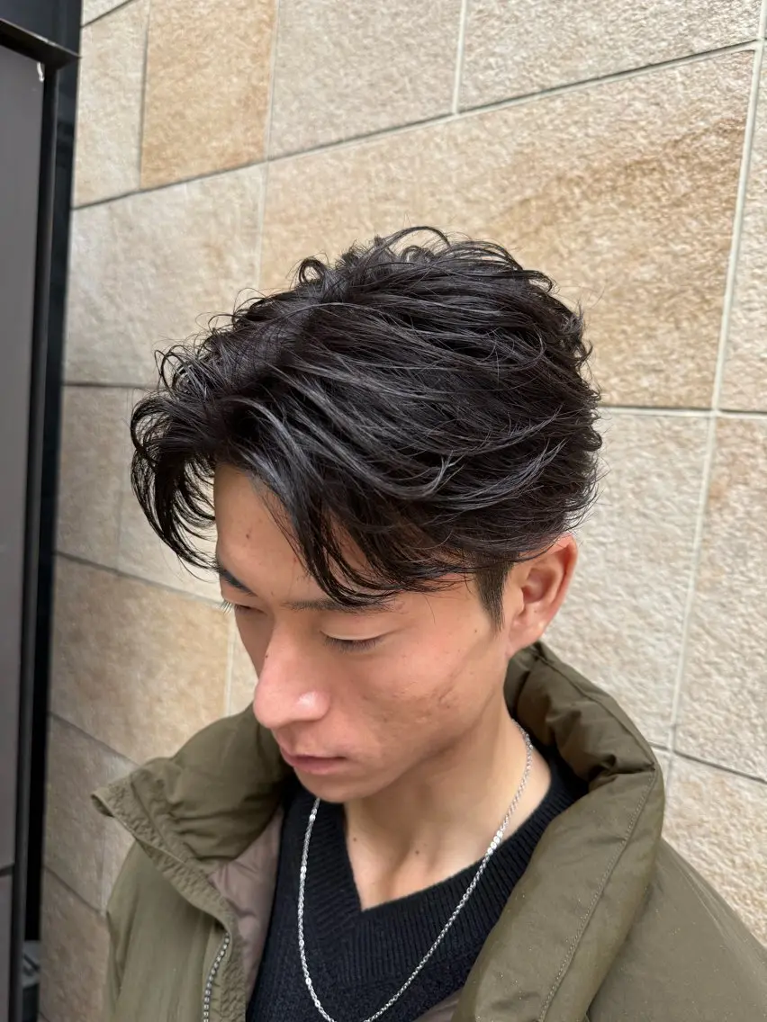 【ミニモ限定メニュー👊】メンズカット＋フェザーパーマ🪶🌀の写真