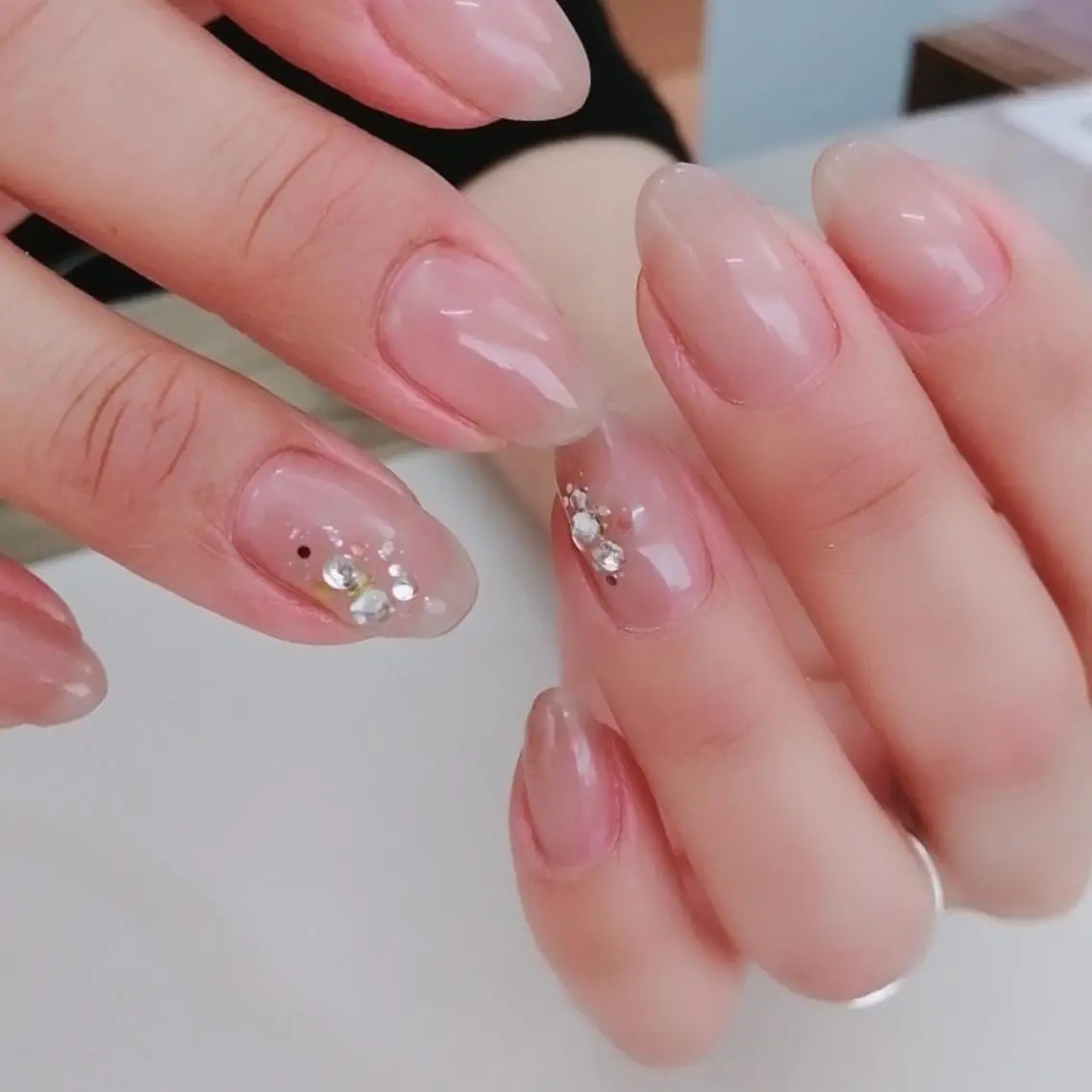 ネイル ブラウン キラキラネイル ピンク シンプルネイル ストーンネイル コエリネイル &エステのネイルデザイン