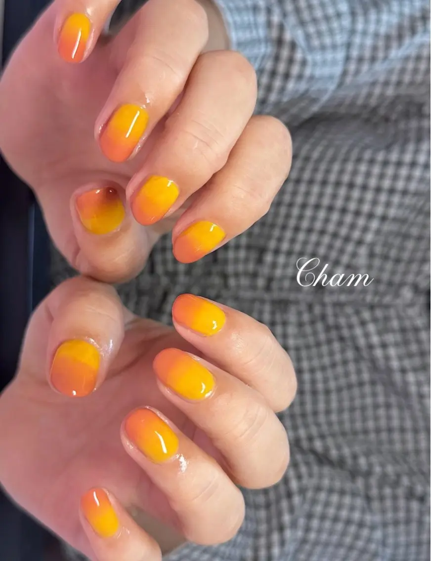 ネイル グラデーション ハンドネイル Cham Haruneのネイルデザイン