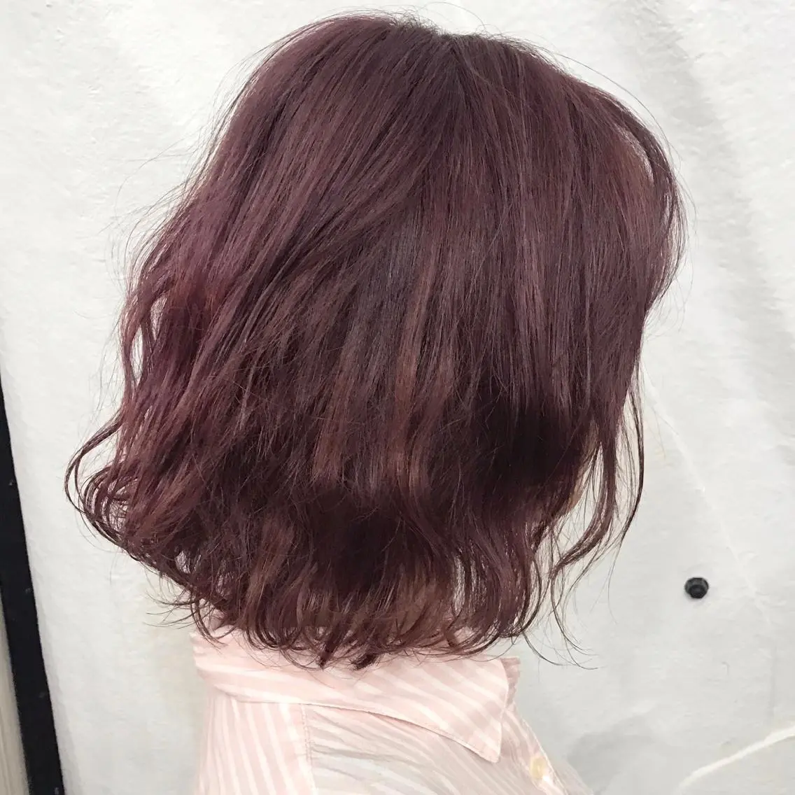 ショート カラー ブリーチ ピンクカラー タンバルモリ K-POP好き美容師 🇰🇷Kai.Yのヘアスタイル
